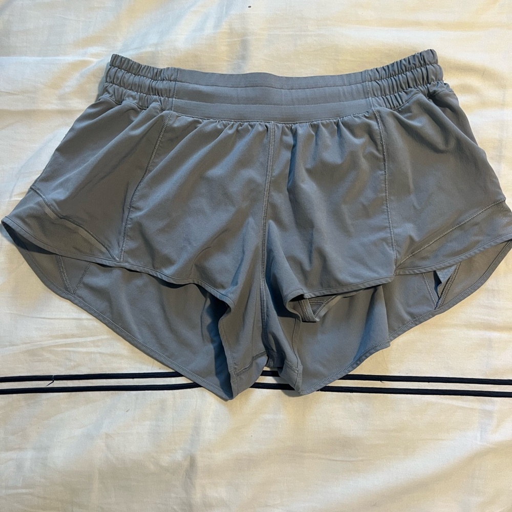 Lululemon Hotty Hot shorts size 10